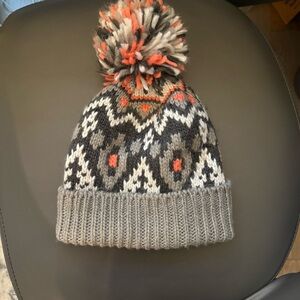 Hollister Gray and Peach Patterned Pom-Pom Beanie